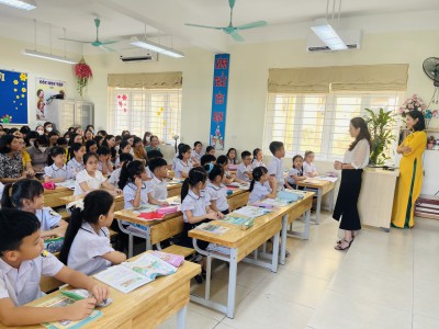 Tổ chức dạy chuyên đề môn Tiếng Việt lớp 3 cấp Quận